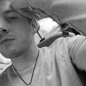 Meet your Posher, Corey